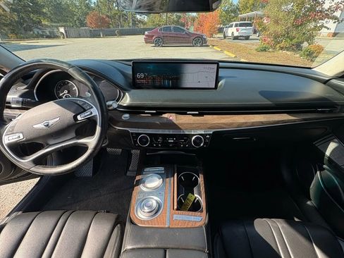 Used 2021 Genesis G80 2.5T w/ Advanced Package image 9
