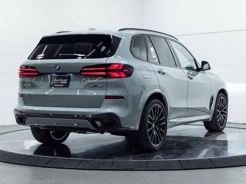New 2026 BMW X5 xDrive40i w/ M Sport Package AWD/4WD image 14