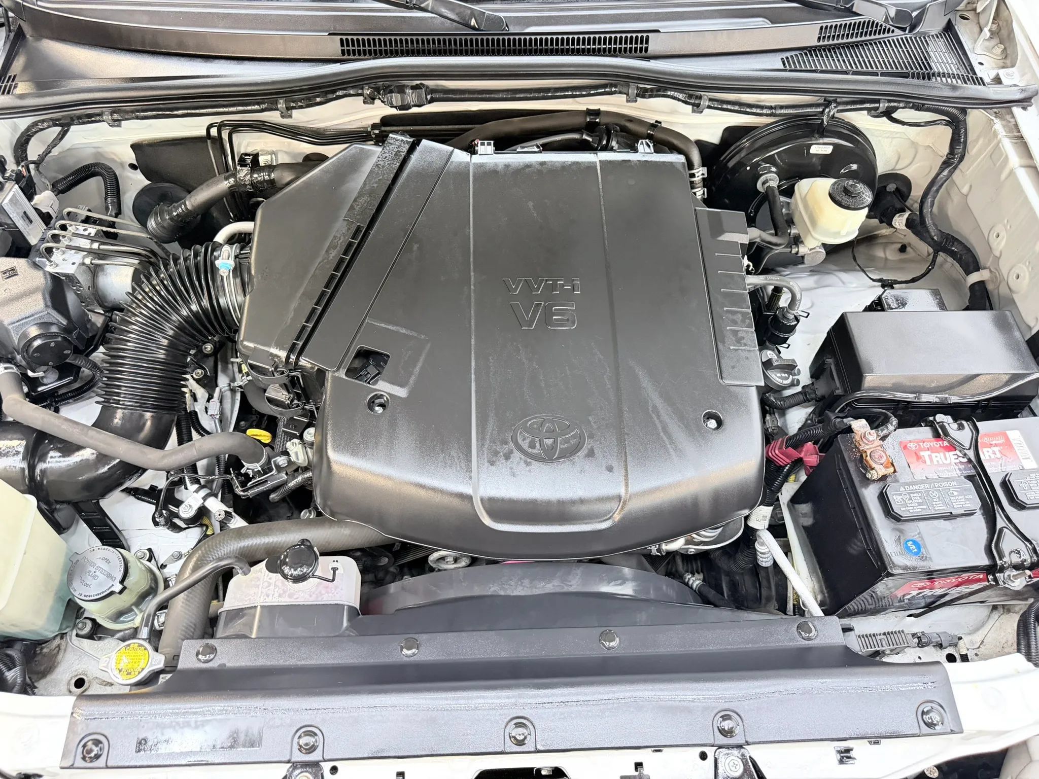 Used 2015 Toyota Tacoma 4x4 Access Cab V6 image 19