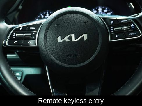 Used 2022 Kia Seltos EX AWD/4WD image 4