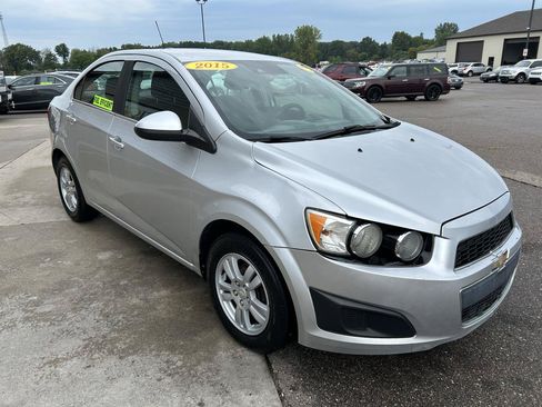 Used 2015 Chevrolet Sonic LT w/ Advanced Safety Package FWD image 3