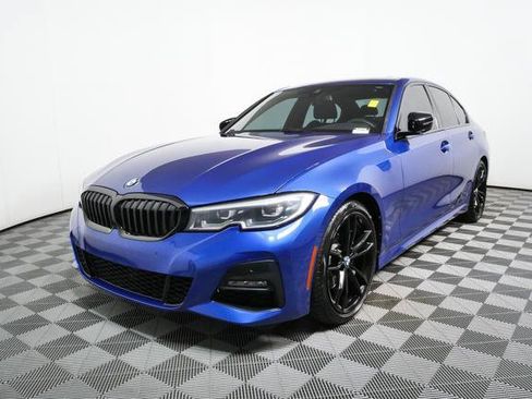 Used 2021 BMW 330i Sedan w/ M Sport Package RWD image 32