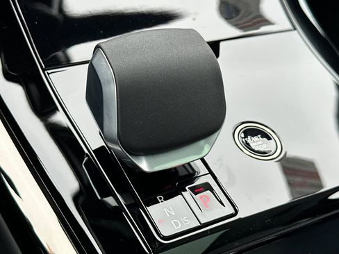 New 2026 Land Rover Range Rover Sport Dynamic SE image 23