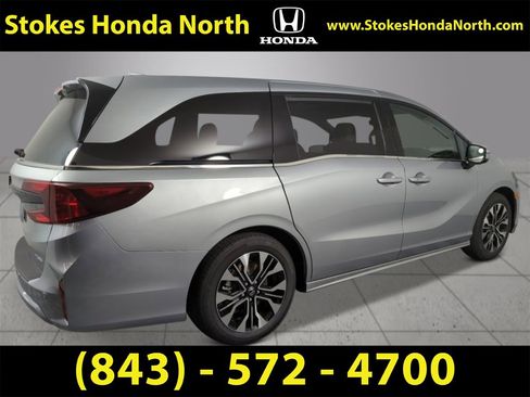 New 2026 Honda Odyssey Elite image 5