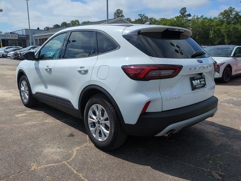 Used 2025 Ford Escape Active FWD image 7