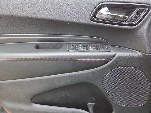Used 2024 Dodge Durango GT image 19