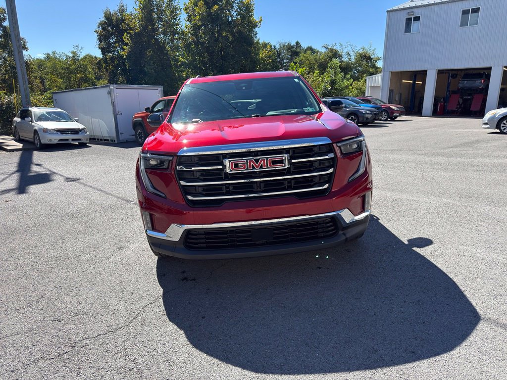 Used 2025 GMC Acadia Elevation w/ Elevation Premium Package AWD/4WD image 5