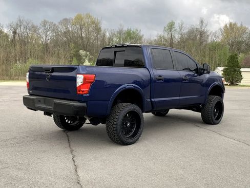 Used 2019 Nissan Titan PRO-4X w/ Pro-4x Utility Package image 7