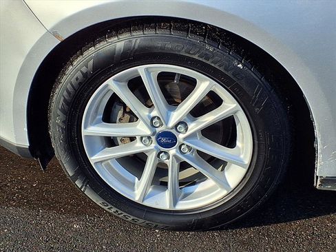 Used 2017 Ford Focus SE image 21