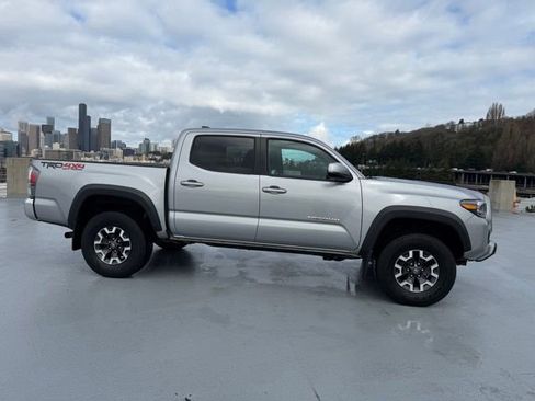 Certified 2020 Toyota Tacoma TRD Off-Road image 7
