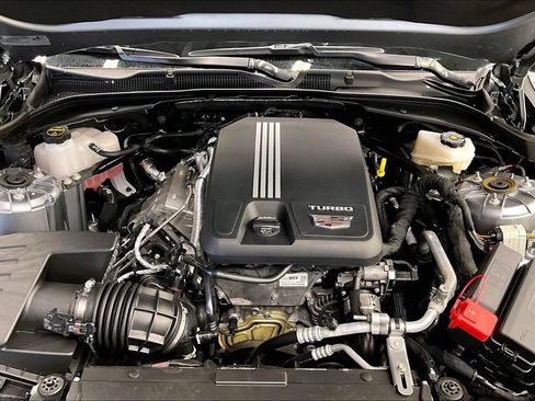 Used 2025 Cadillac CT4 Premium Luxury RWD image 9