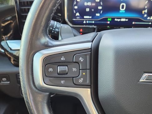 Used 2022 Chevrolet Silverado 1500 RST w/ Redline Edition AWD/4WD image 15