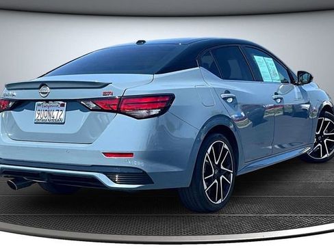 Certified 2025 Nissan Sentra SR FWD image 6
