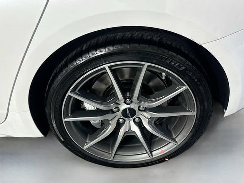 Certified 2026 Genesis G70 2.5T RWD image 23