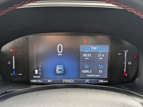 Used 2025 Ford Escape ST-Line image 18