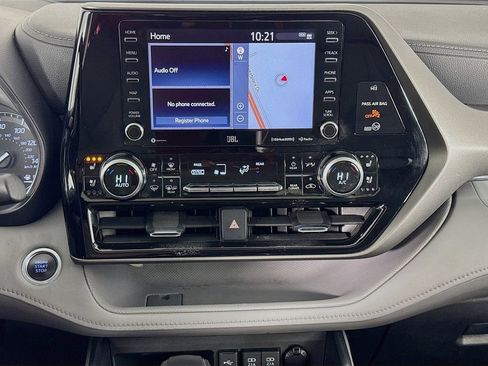 Used 2021 Toyota Highlander Limited image 37