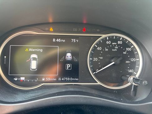 Used 2019 Nissan Kicks SR w/ SR Premium Package FWD image 20
