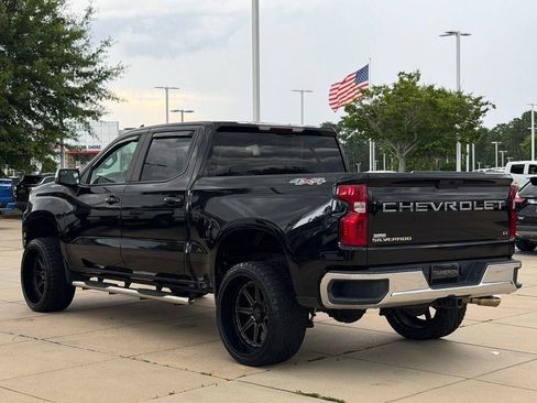 Used 2021 Chevrolet Silverado 1500 LT AWD/4WD image 5