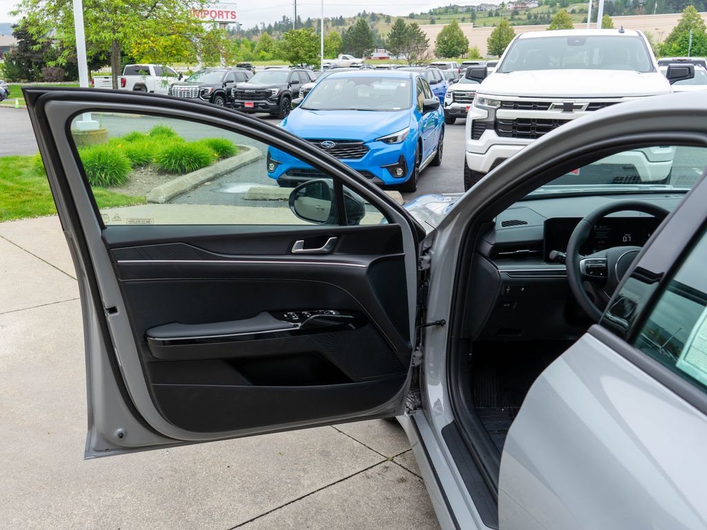 New 2026 Kia K5 GT-Line AWD/4WD image 15