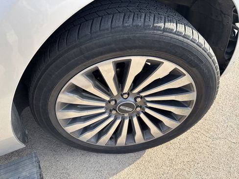 Used 2019 Lincoln Navigator Reserve w/ Cargo Package image 15