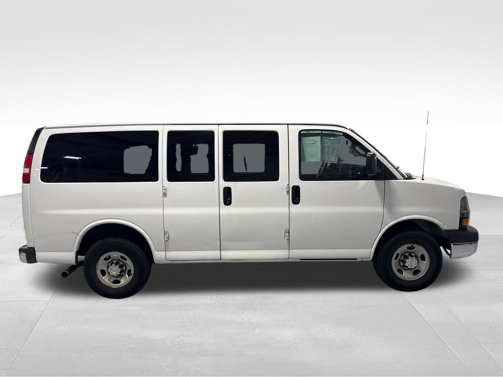 Used 2016 Chevrolet Express 2500 LT w/ LT Preferred Equipment Group RWD image 45
