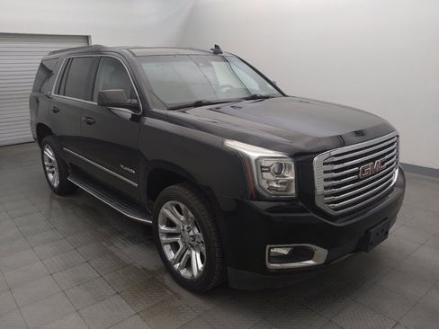 Used 2017 GMC Yukon SLT w/ Premium Edition RWD image 13