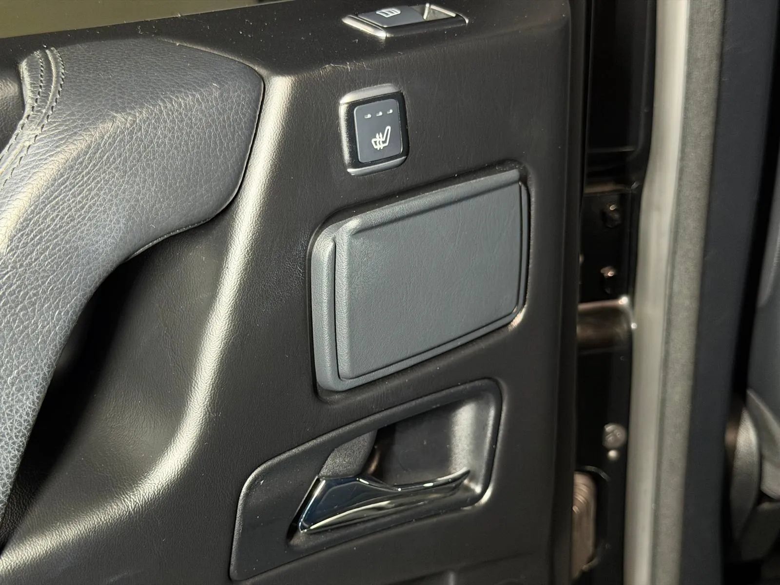 Used 2015 Mercedes-Benz G 63 AMG 4MATIC image 20
