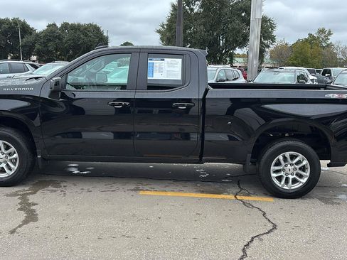 Certified 2024 Chevrolet Silverado 1500 RST AWD/4WD image 4