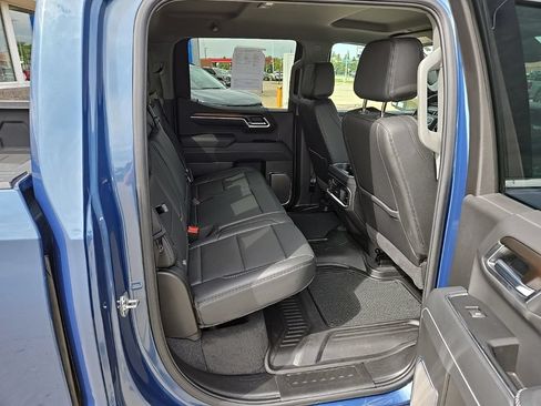 Used 2025 GMC Sierra 1500 Denali w/ Technology Package AWD/4WD image 12