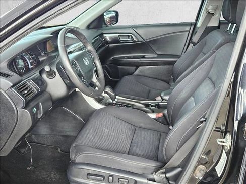 Used 2014 Honda Accord Sport image 21