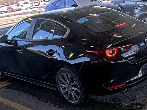 Used 2024 MAZDA MAZDA3 s image 4