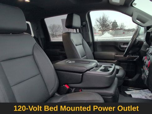 Used 2023 Chevrolet Silverado 3500 LTZ image 31