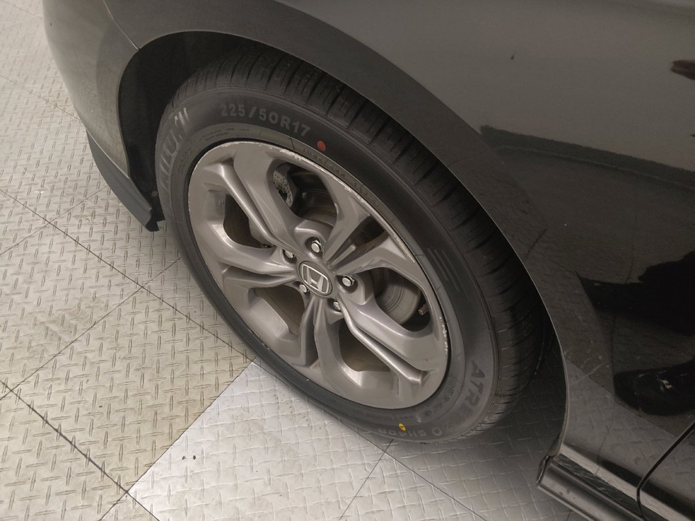 Used 2024 Honda Accord EX image 31