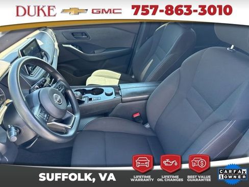 Used 2023 Nissan Rogue S image 3