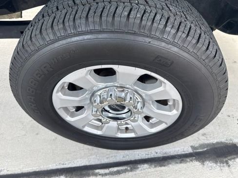 Used 2024 Ford F250 XLT AWD/4WD image 23