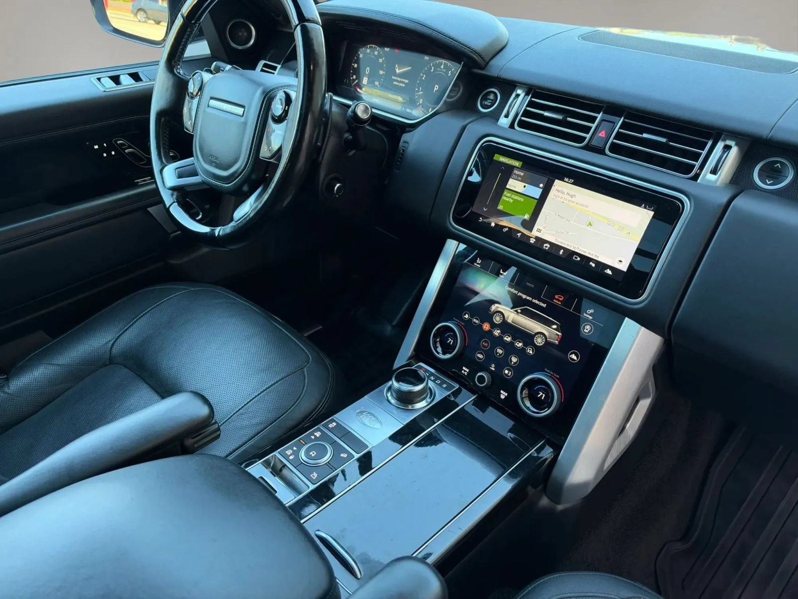 Used 2018 Land Rover Range Rover HSE AWD/4WD image 28