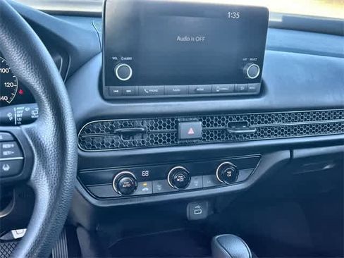 Certified 2025 Honda HR-V LX image 18