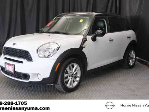 Used 2014 MINI Cooper Countryman S image 3