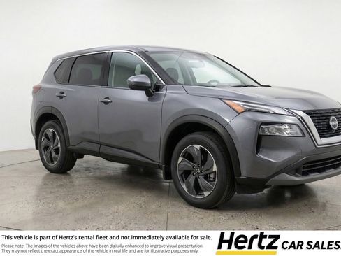 Used 2025 Nissan Rogue SV AWD/4WD image 1