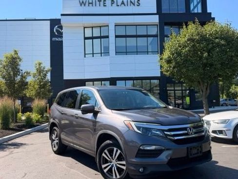 Used 2018 Honda Pilot EX image 1