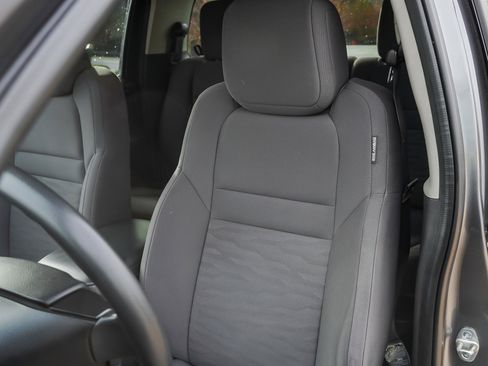 Used 2022 Nissan Frontier S w/ Technology Package image 18