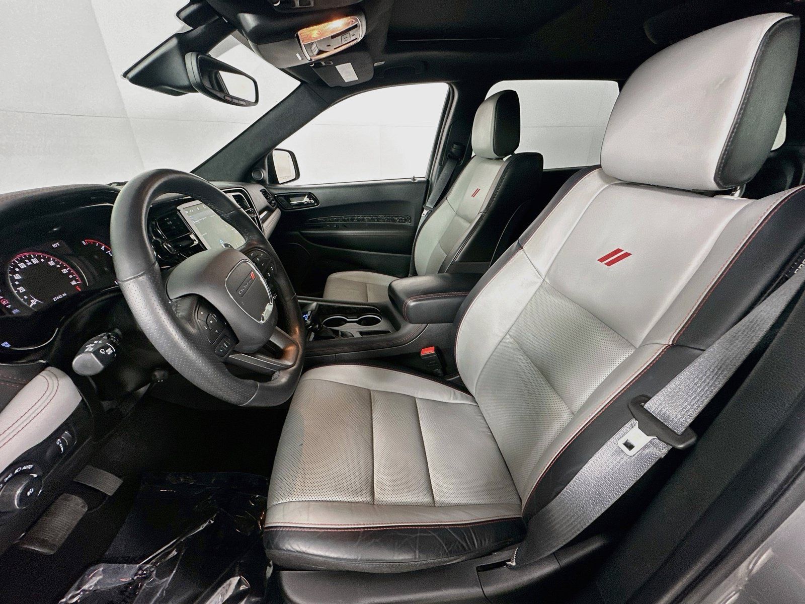 Used 2023 Dodge Durango R/T RWD image 22