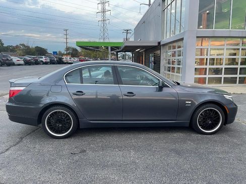 Used 2009 BMW 528i xDrive Sedan image 5