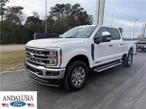 Used 2023 Ford F350 Lariat w/ Chrome Package AWD/4WD image 37