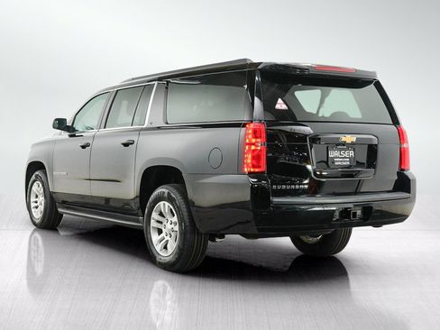 Used 2017 Chevrolet Suburban LT AWD/4WD image 3