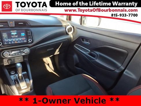 Used 2024 Nissan Versa SR w/ Trunk Package image 18