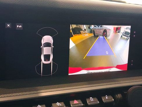 Used 2020 Porsche 911 Carrera image 21