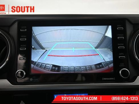 Used 2023 Toyota Tacoma SR5 AWD/4WD image 17