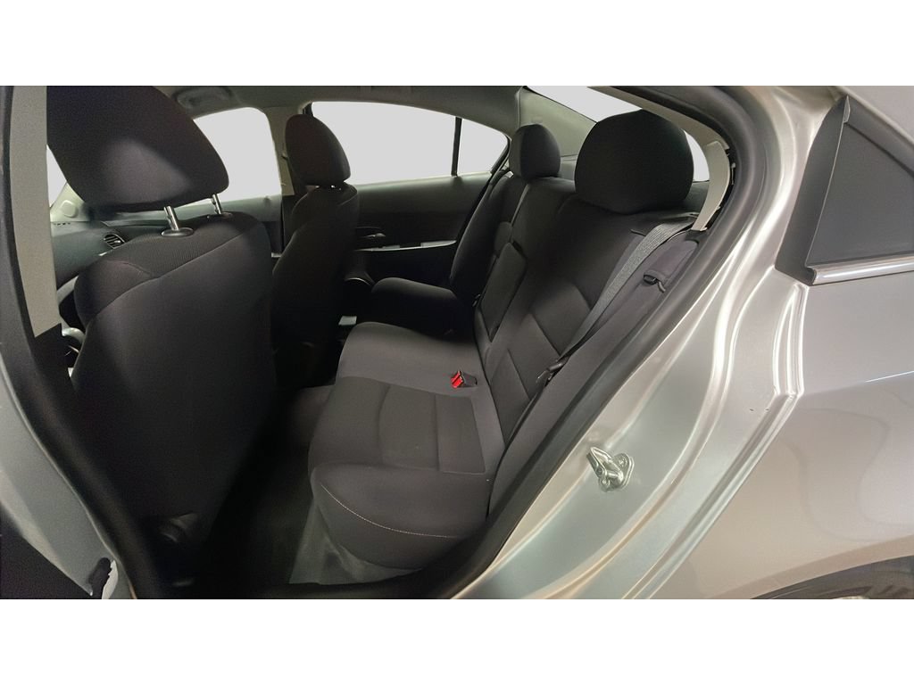 Used 2014 Chevrolet Cruze LT w/ Technology Package FWD image 14