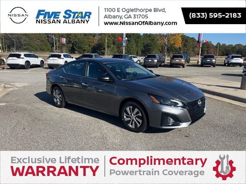 New 2025 Nissan Altima 2.5 S image 1